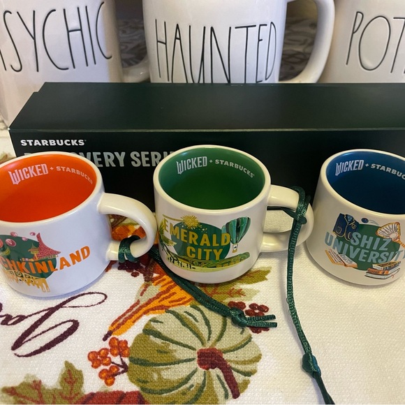 Wicked Starbucks Universal Studios Discovery Series Mini Mug ORNAMENT Set. - Picture 7 of 7